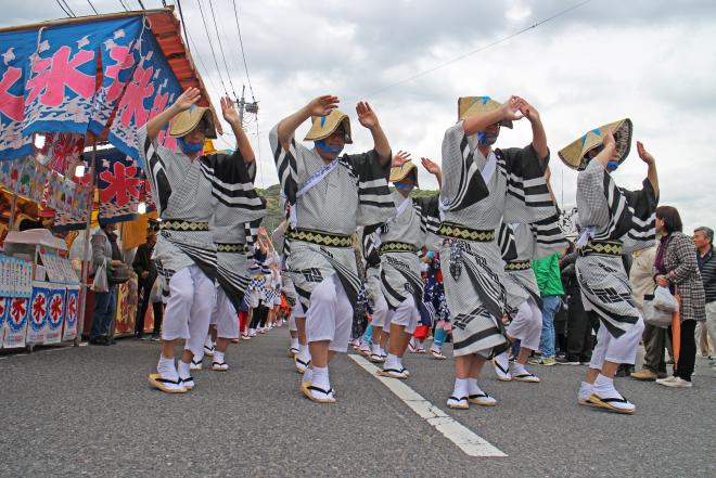 馬踊り踊り連